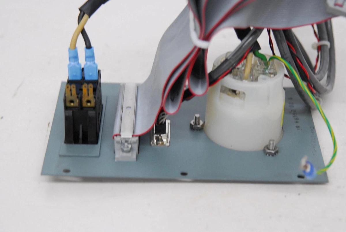 Used Becton Dickinson FACSCalibur Power/IO Assembly W/ Cables