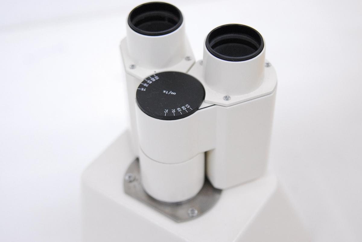 Used Zeiss 1005-827 Binocular Microscope Head - Axiovert 200M