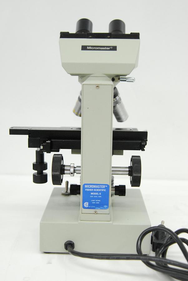 Used Fisher Scientific Micromaster Model E Microscope W/ 4/10/40/100x Objectives