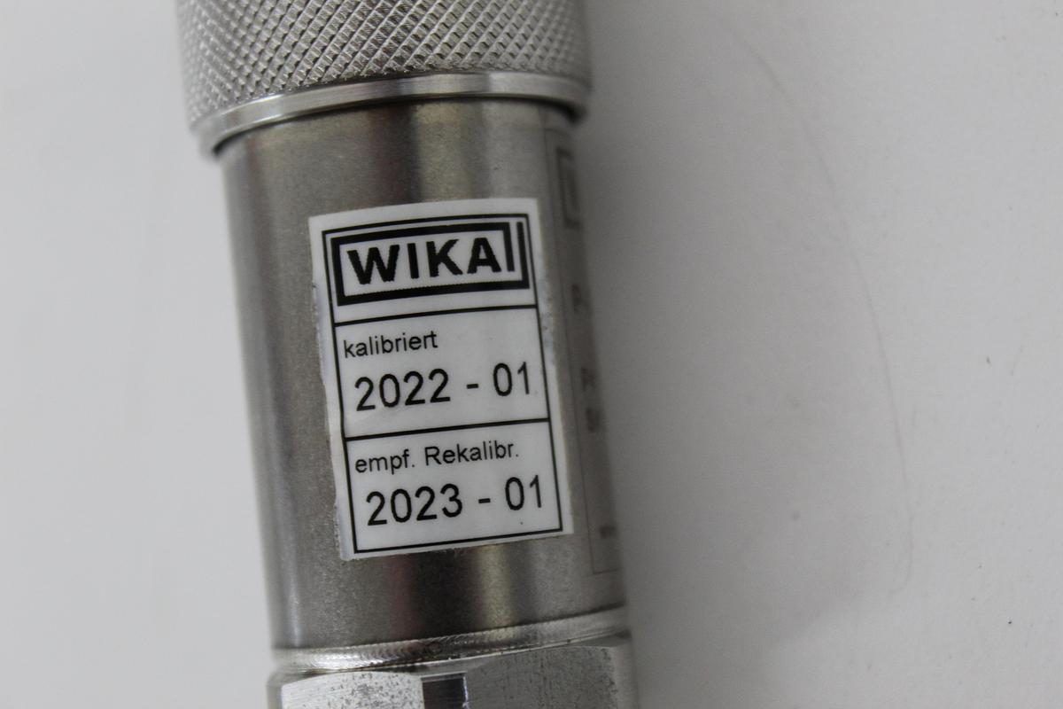 Used WIKA P-30 14054320 Precision Gauge Pressure Transducer 0-985 PSI 0-10V