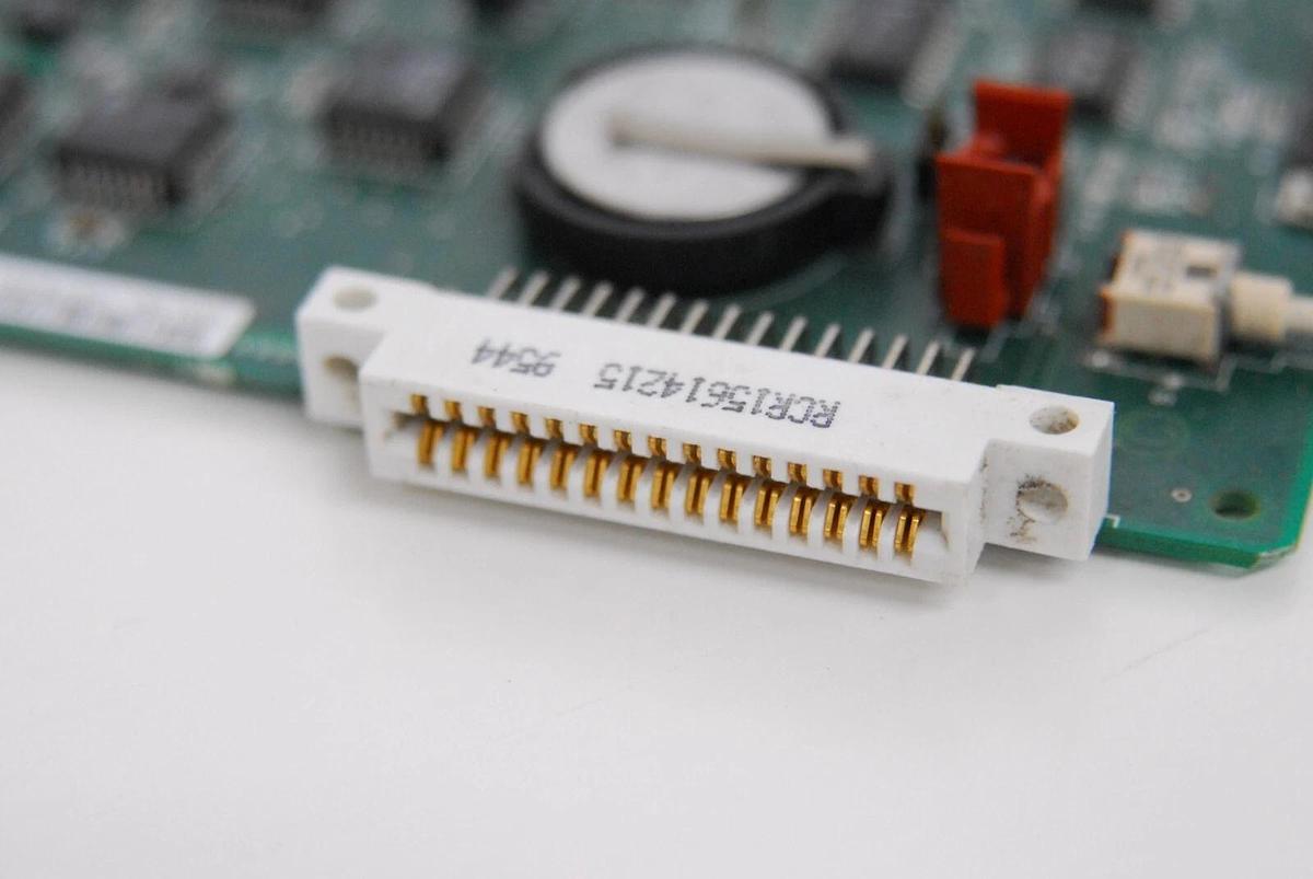 Used Beckman DU640i -Control Board 00517204 W/ Prom Card 00517024