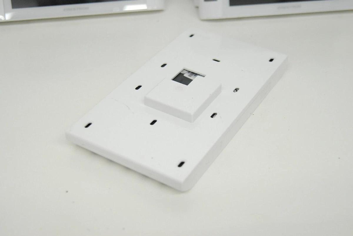 Used Crestron TSW-730-W-S 7” Room Scheduling Touch Screens - Lot of 6