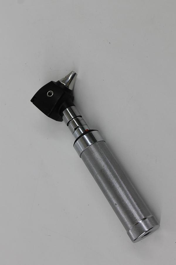 Used Welch Allyn 11720 and 25020 Diagnostic Tools