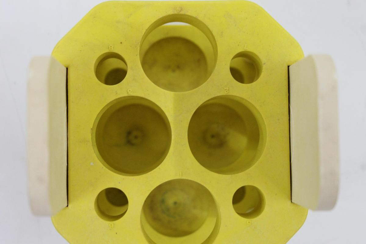 Used Beckman TH-4 Centrifuge Rotor With 4 Buckets and Inserts