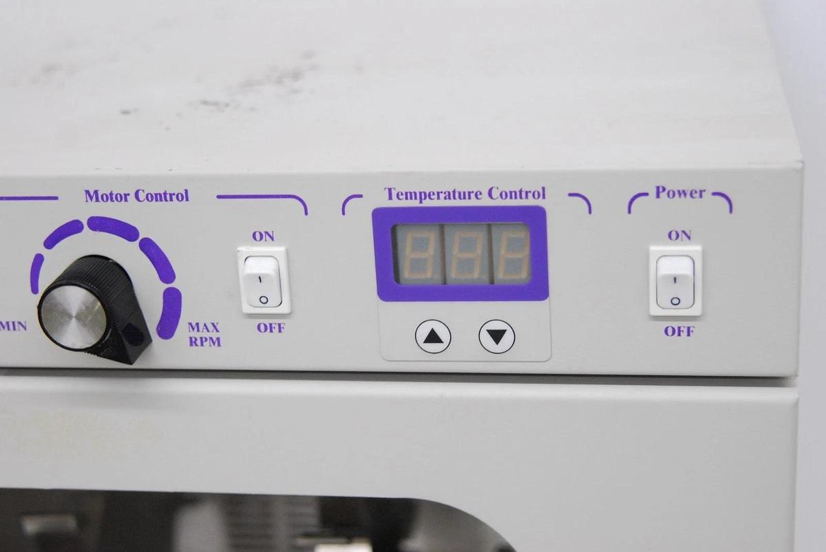 Used UVP 95-0031-01 HybriLinker HL-2000 Digital Hybridization Oven w/ UV Crosslinker