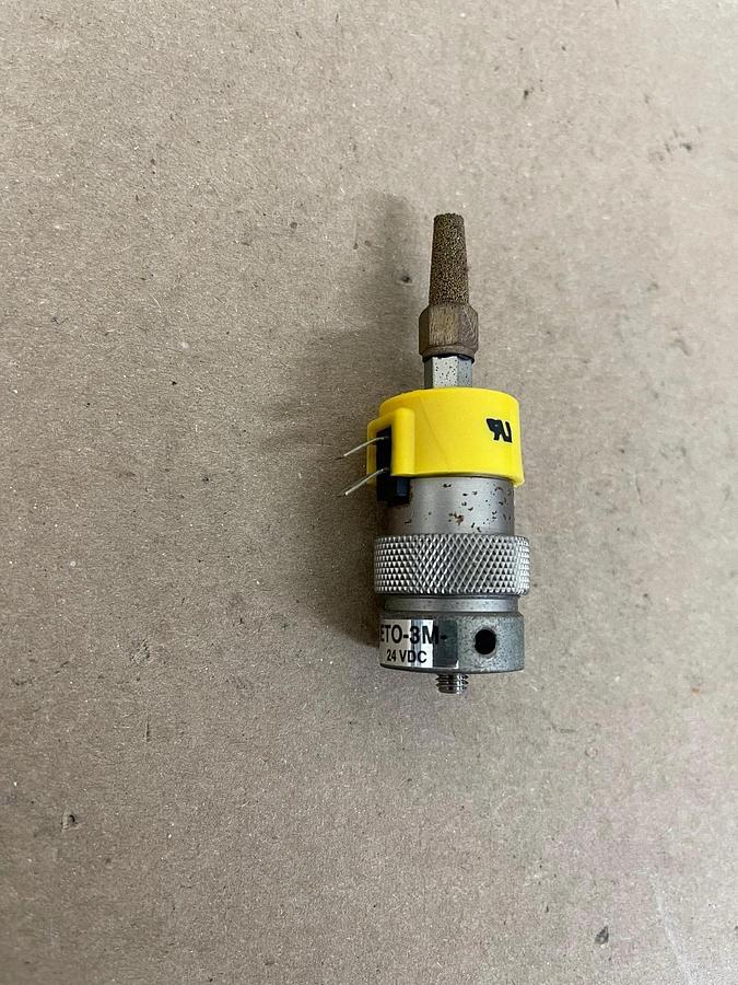 Used Clippard EOT-3M 3 Way Electric Valve