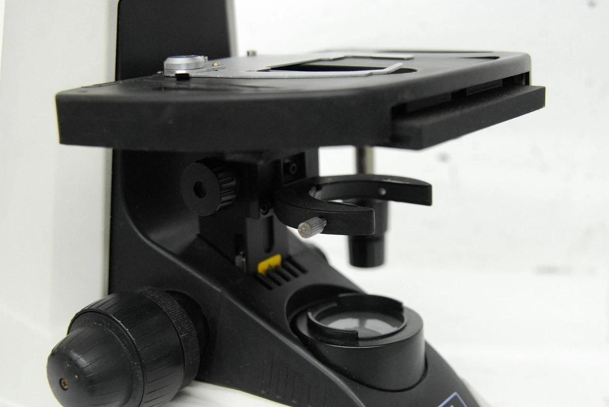 Used Nikon Eclipse E200 Microscope Base W/ Stage - Read Description