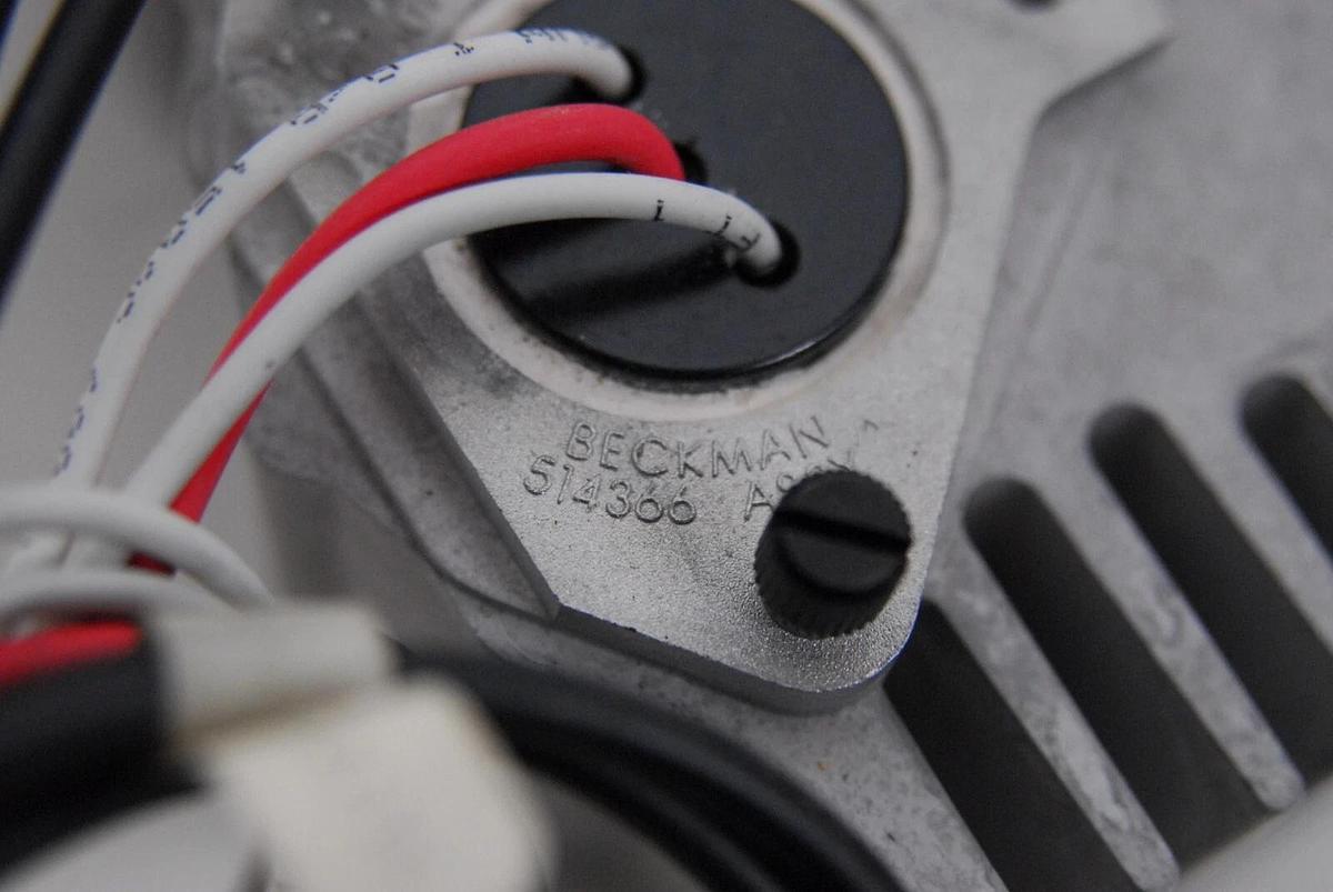 Used Beckman Coulter DU 800 - Lamp Assembly W/ Lamps 514442, 514366