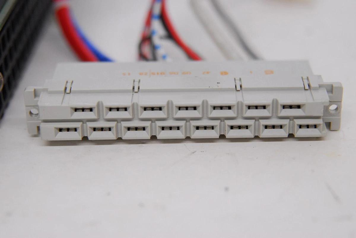 Used Hatronic Hagen OP65U3 LB3995-6 Power Supply W/ Plug