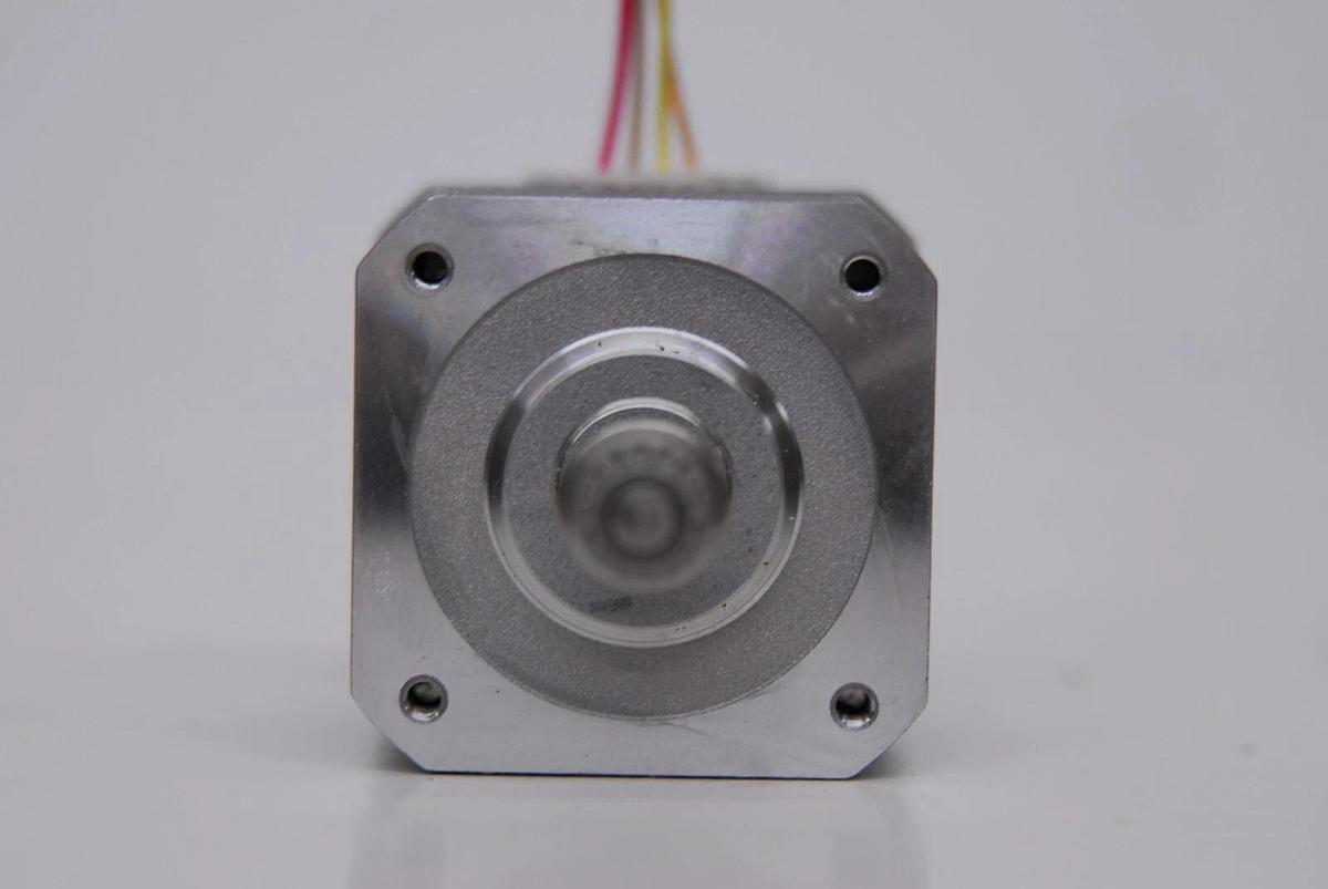 Used Shinano Kenshi STP-43D1034 12V Stepper Motor (19Z24G)