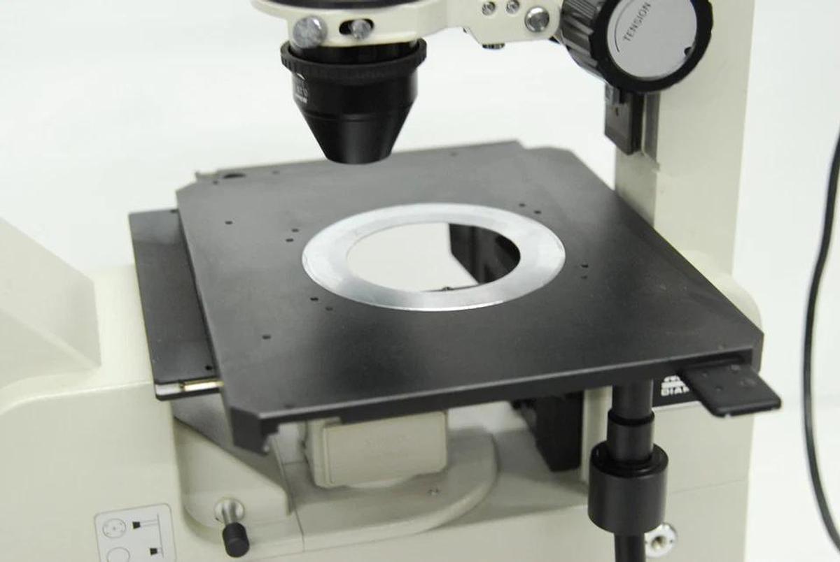 Used Nikon Diaphot Inverted Microscope W/ 4x Objective/Achr 0.15 Condenser/Eyepieces