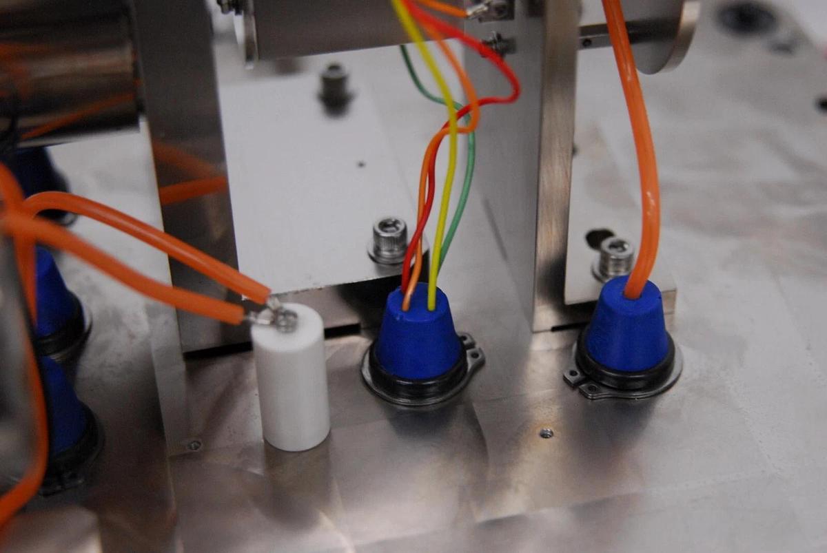 Used Applied Biosystems 1016620 Source (4800 MALDI TOF/TOF)