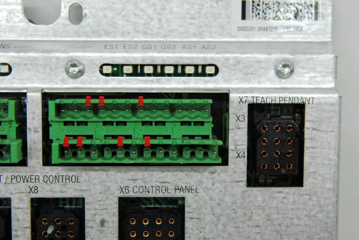 Used ABB DSQC331 3HAB7215-1/07 Circuit Control