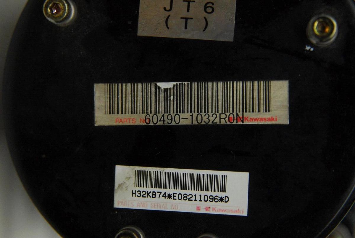 Used Kawasaki Sanyo Denki P60B13200LCX2C BL Super Servo Motor / 60490-1032RON Encoder