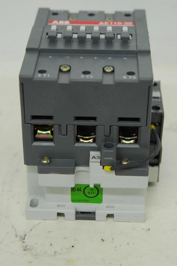 Used ABB AE110-30 Non-Reversing Three Phase Contactor W/ ABB CCL5-01 Auxiliary