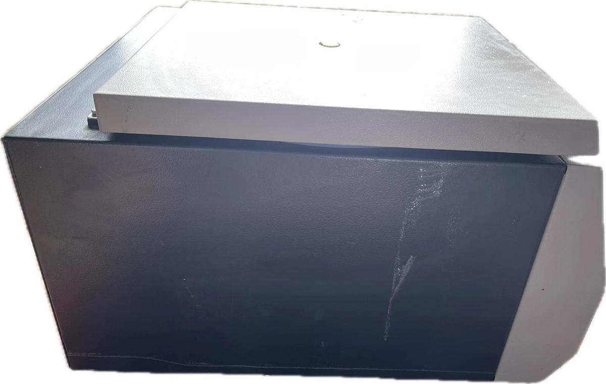 Used Jouan CR3i Refrigerated Benchtop Centrifuge W/ 11175754 Rotor- TESTED