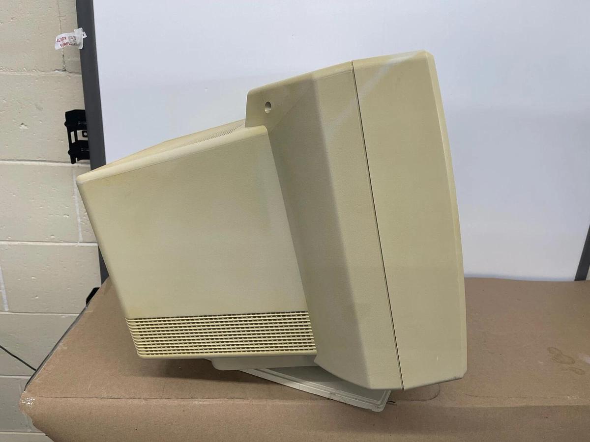 Used iiyama S104MT Vision Master 504