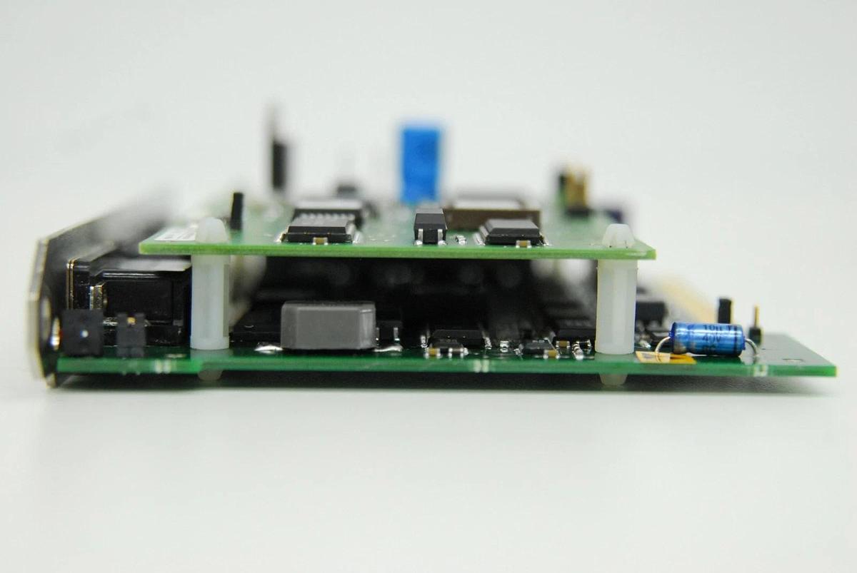 Used Zeiss 000000-1015-381 Control PC-Board with Interface (1220-283, 1216-799)