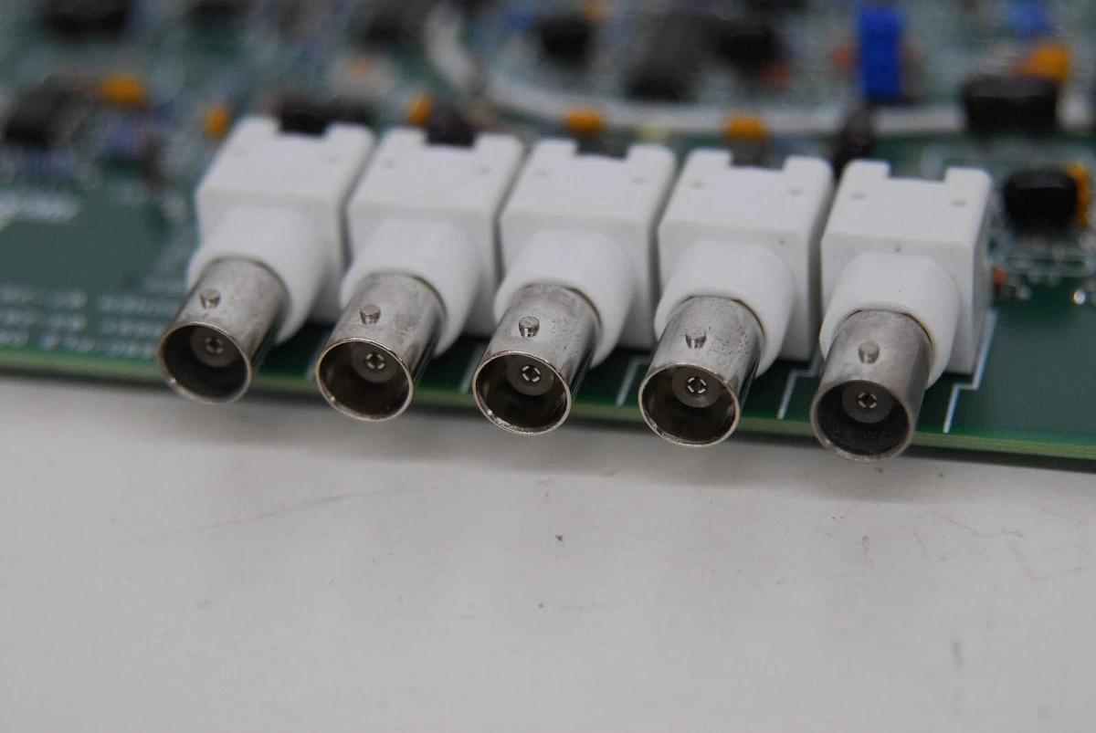 Used Becton Dickinson SSC/FL2 FL1/FL3 03-20128-02 REV: B Board (FACSCalibur)