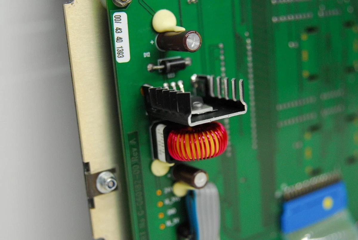 Used Puritan Bennett G-060182-00 User interface Panel W/ LCD Board  - 740 Ventilator