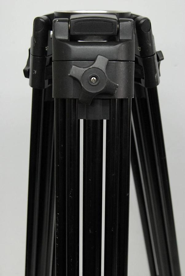 Used Dracast DVT17 Tripod - Read Description