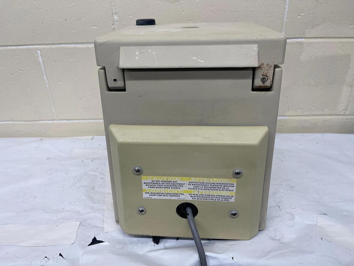 Used Beckman Microfuge 12