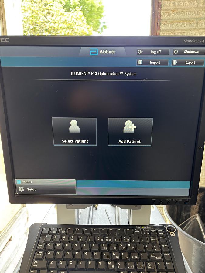Used St Jude Medical ILUMIEN Intravascular Imaging Therapy Guidance System FFR OCT