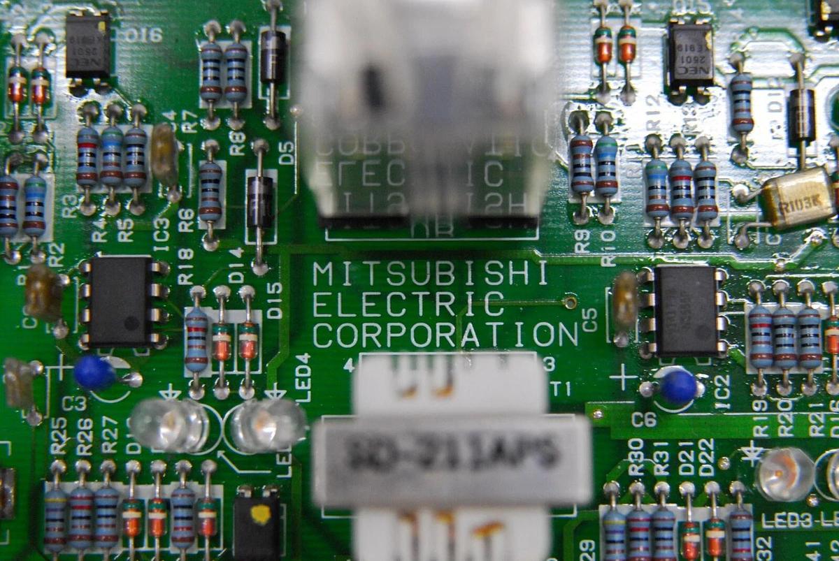 Used Mitsubishi NTSB-01-DWC BY172B128G51 Circuit Board (RA-90 Wire EDM)