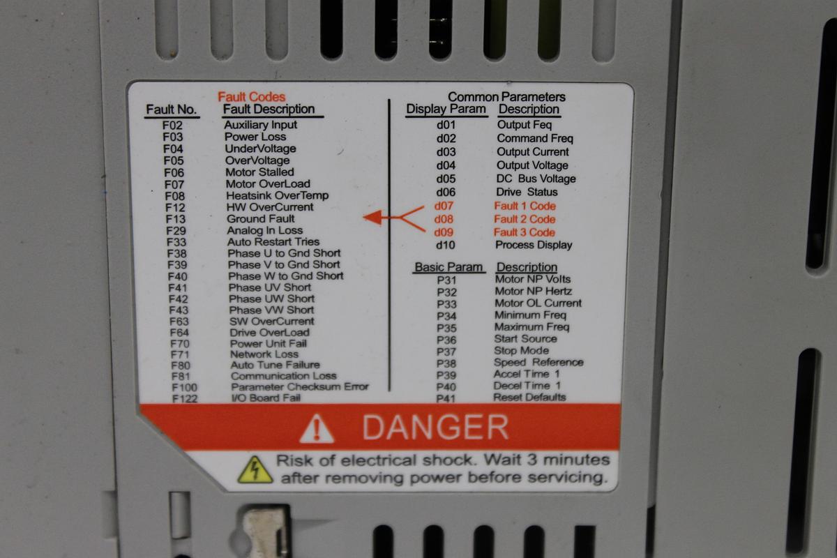 Used Allen Bradley 22B-V5P0N104 PowerFlex 40 Variable AC Drive 120V 1PH Input