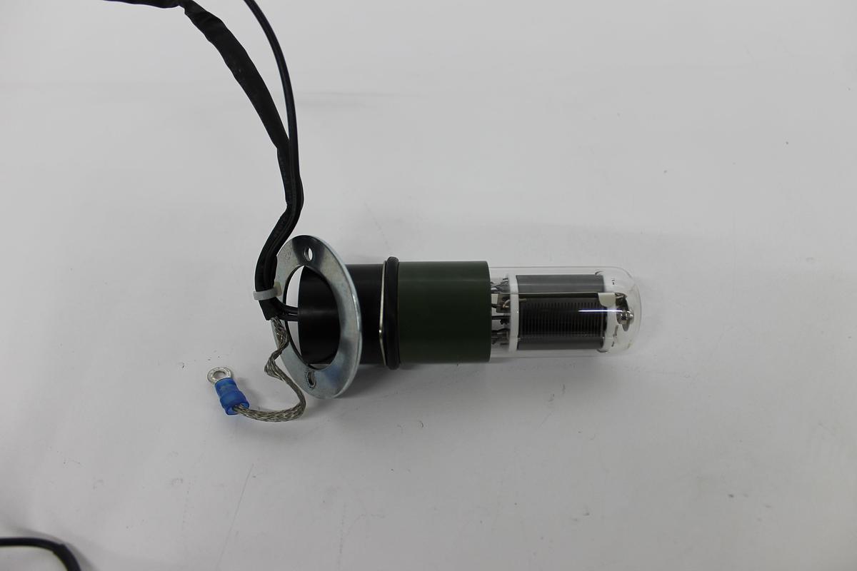 Used Hamamatsu R212 Photomultiplier Tube w/ E717-63 Socket