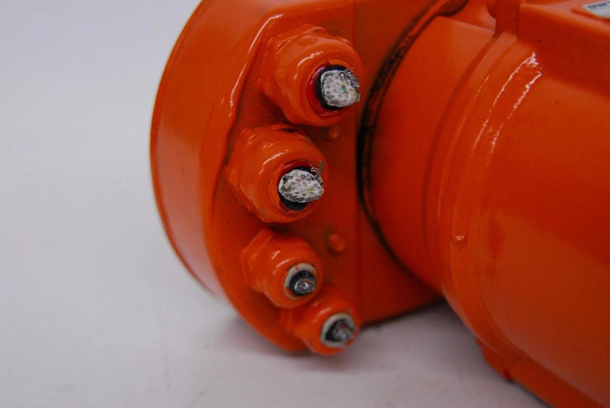 Used ABB Robotics 3HAB5506-1 PS 90/6-57-P-LSS-3975 Servo Motor