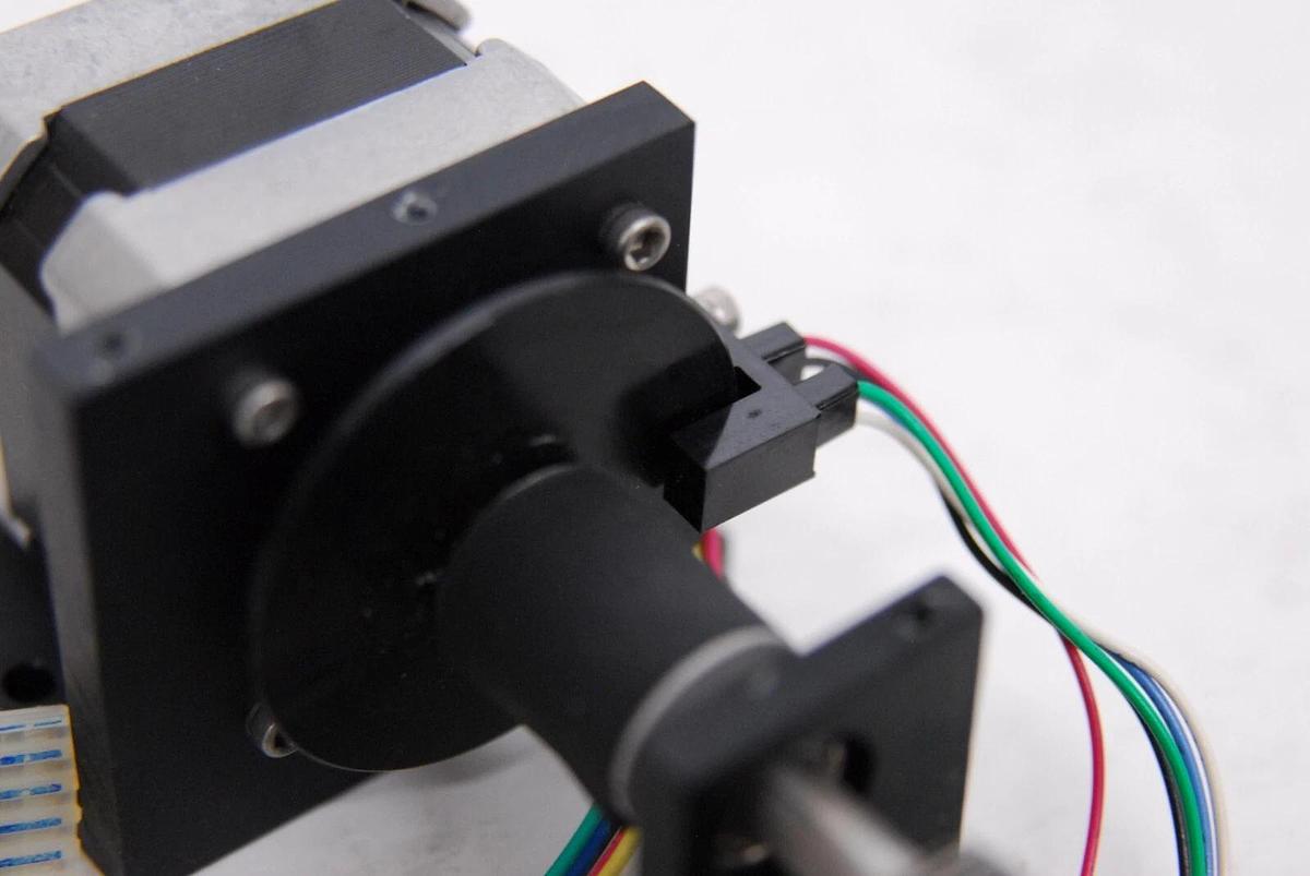 Used Oriental Motor Vexta PX243M-01AA Stepper Motor - Horiba Jobin Yvon FluoroMax-3