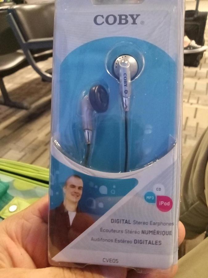 Used Coby (CVE05) 3.5mm CD / MP3 / iPod Digital Stereo Headphones New - Lot of 10