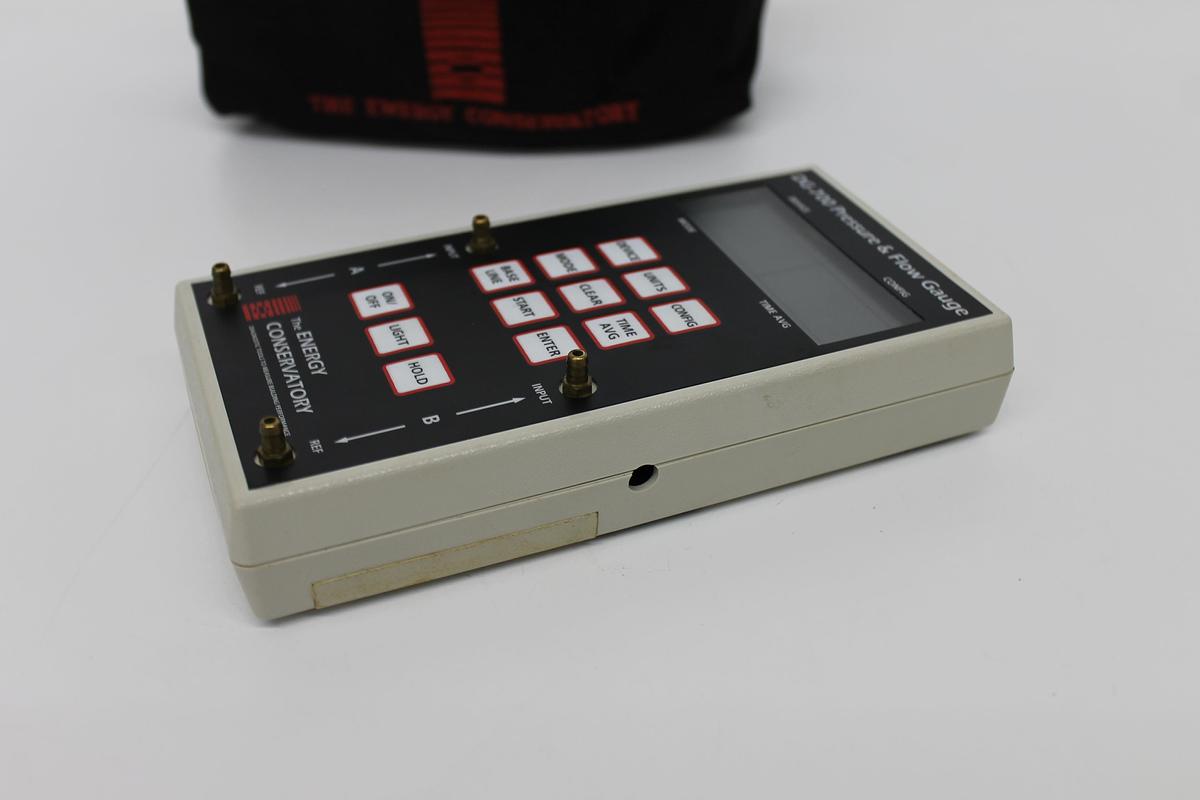 Used The Energy Conservatory DG-700 Digital Manometer Pressure & Flow Gauge