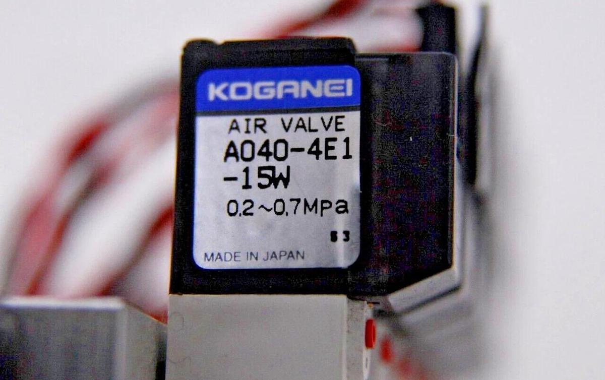 Used Koganei 040M10AJ-6W Manifold W/ 8 A040-4E1 Air Valves