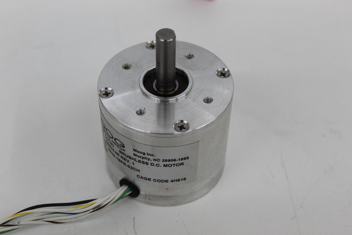 Used Moog BN23-18PR-02CH Silencer Series Brushless DC Servo Motor