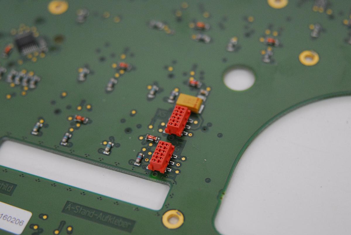 Used GE KTI301746 RTU4a Console Interface Board - Voluson E8