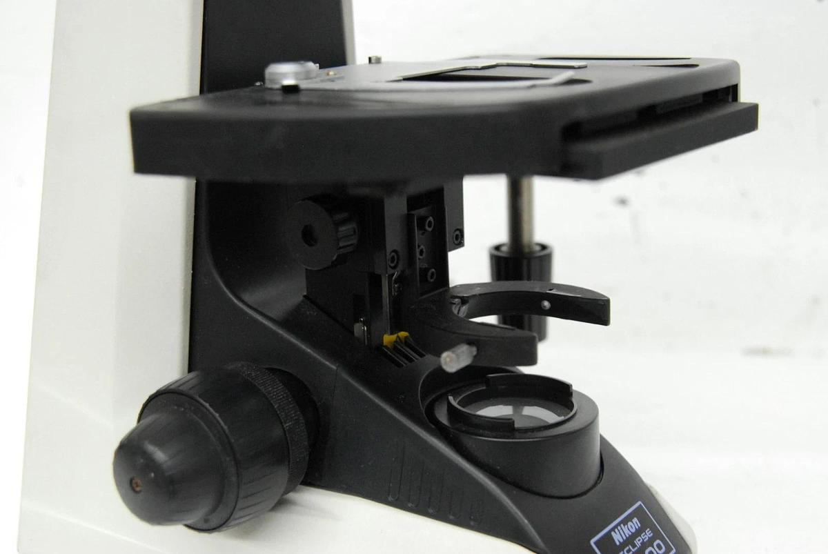 Used Nikon Eclipse E200 Microscope Base W/ Stage - Read Description