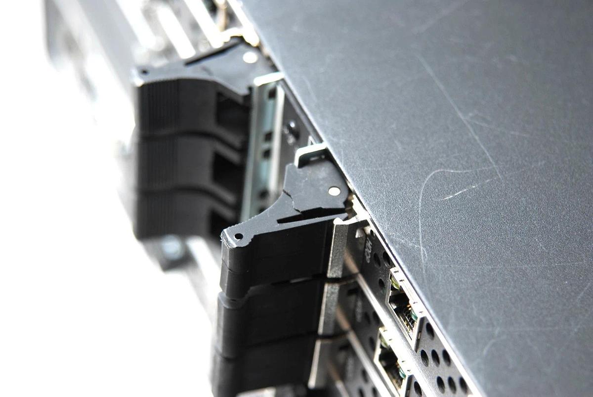 Used AMX Enova DGX1600-ENC Digital Media Switcher With 3 DGX-I-DXL,4 DGX-I-HDMI Cards