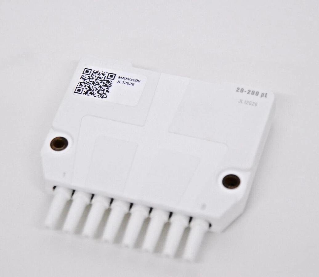 Used Gilson Pipetmax MAX8x200 20-200uL Pipette Head (Pipetmax 268)