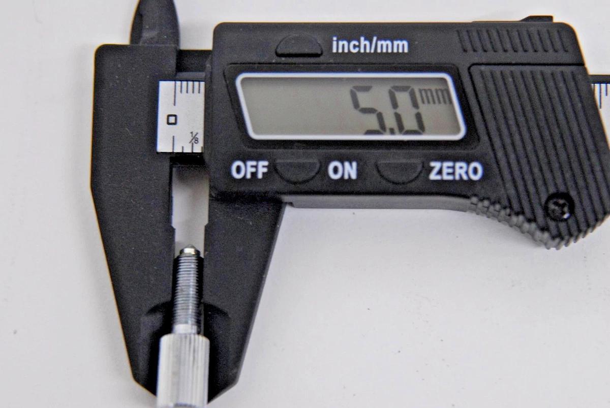 Used Nikon Labophot Optiphot Alphaphot Head Clamp Screw