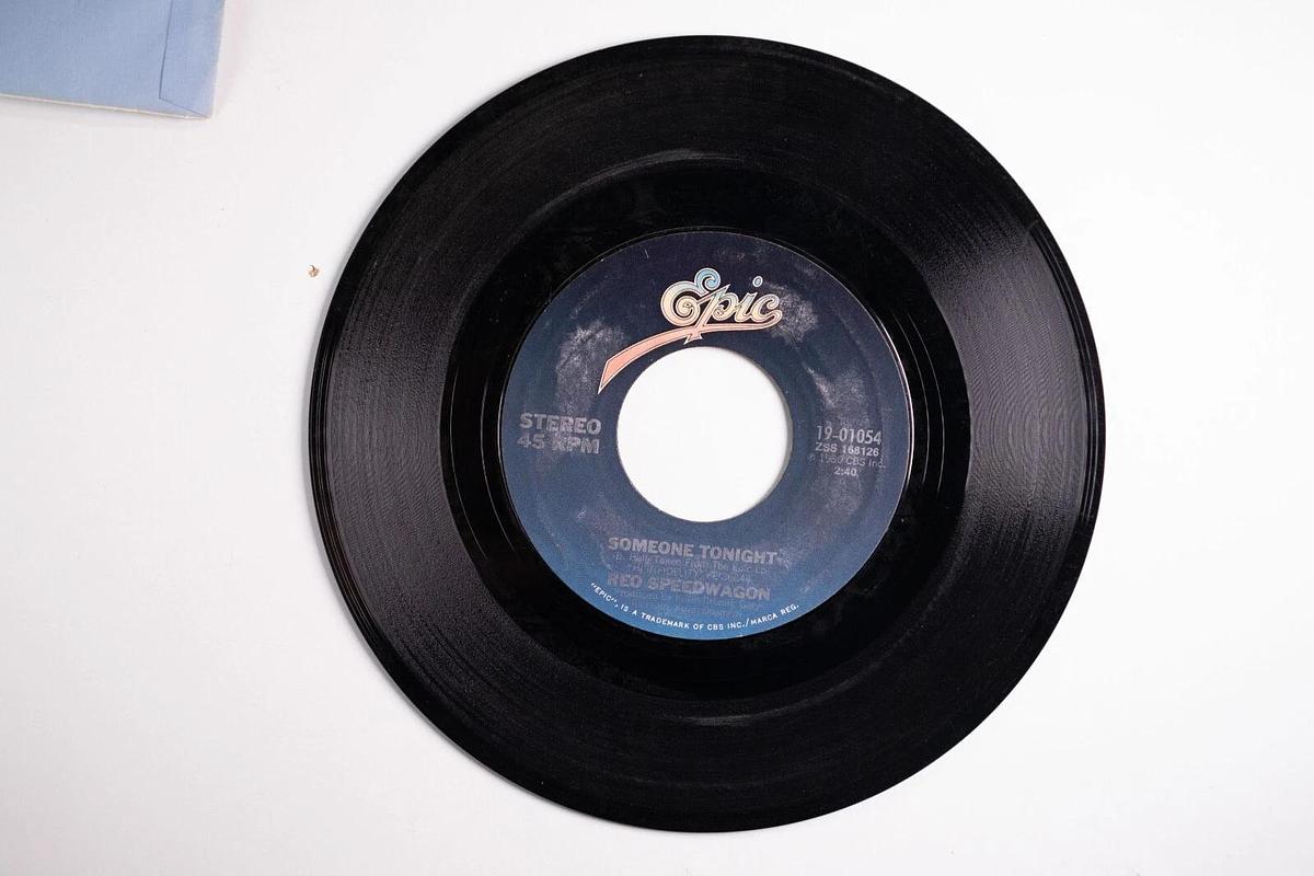 Used Reo Speedwagon Someone Tonight, Take It On The Run 45 Record