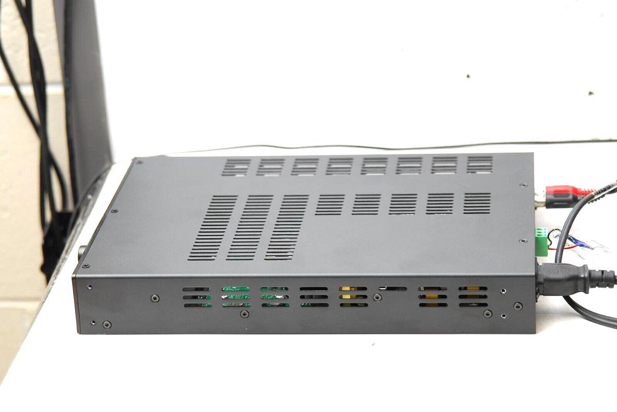 Used JBL CSA 140Z 40W 70/100V Power Amplifier - Used In Box