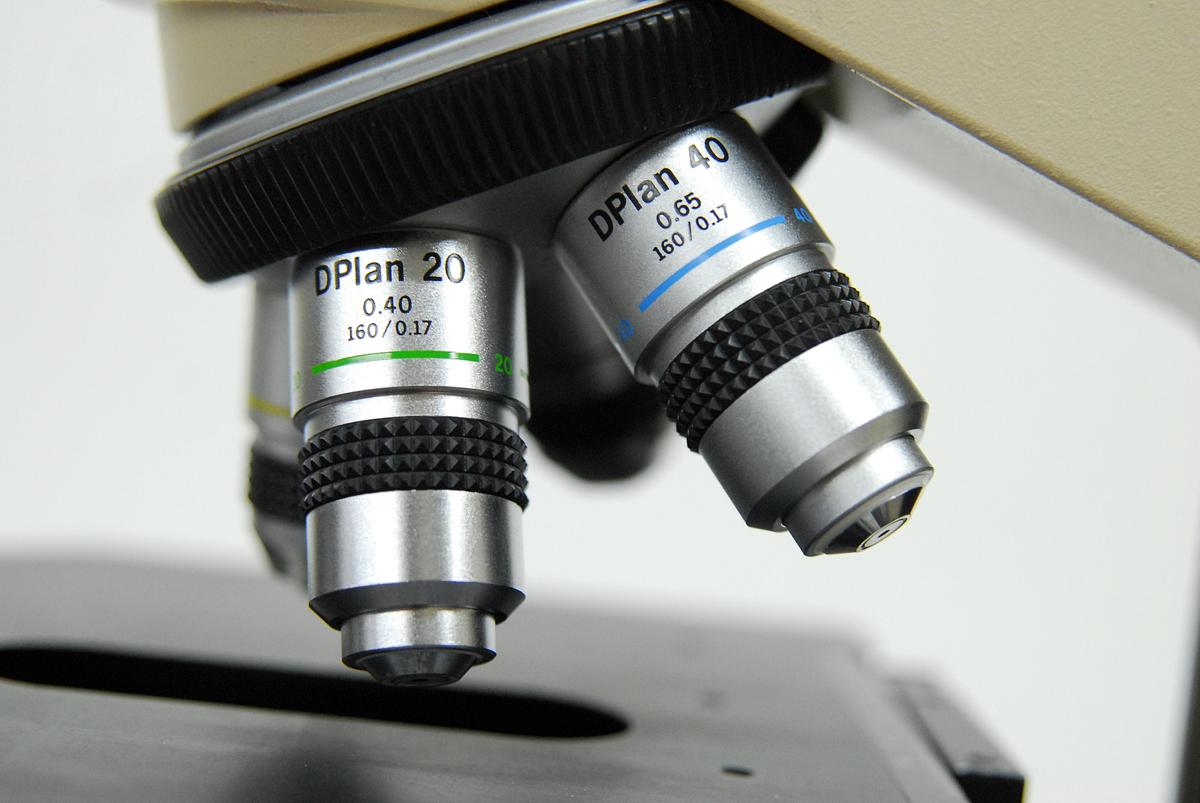 Used Olympus BH-2 BHTU Binocular Microscope W/ DPlan 4/10/20/40 Objectives