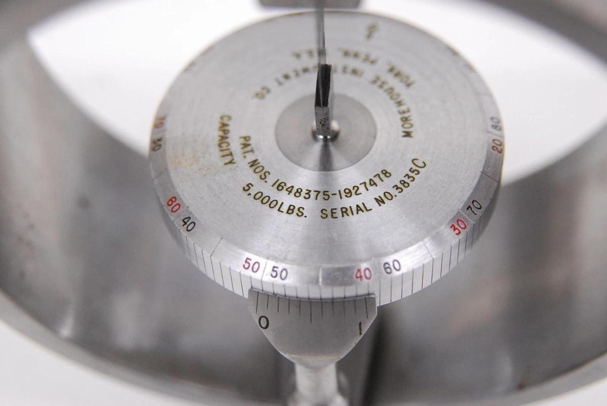 Used Morehouse 5000 LB Capacity Proving Ring W/ Case - Missing Rod