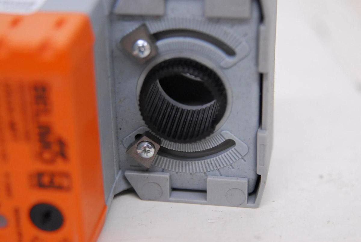 Used Belimo LRX24-MFT Control Actuator