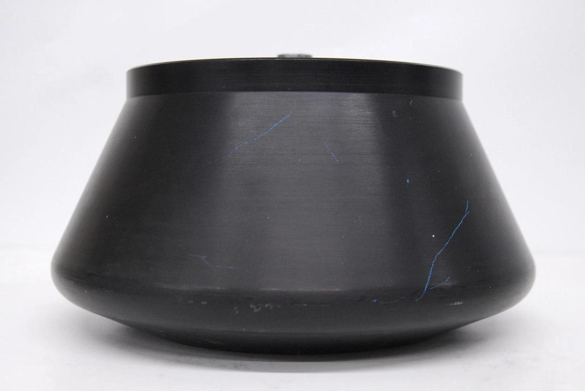 Used Beckman JA-10 Fixed-Angle Rotor W/ Lid (6 x 500 mL, 10,000 rpm)