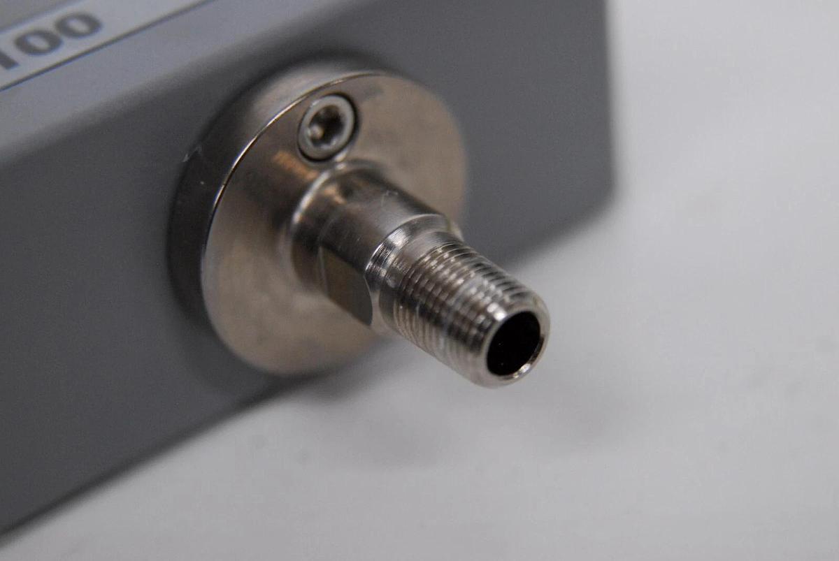 Used Varian CT100 L7426301 Active Rough Vacuum Gauge