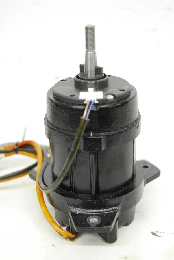 Used Hettich E2439 120V Centrifuge Motor SRFU 0,09/2-B52 - 1401-01 Universal 320