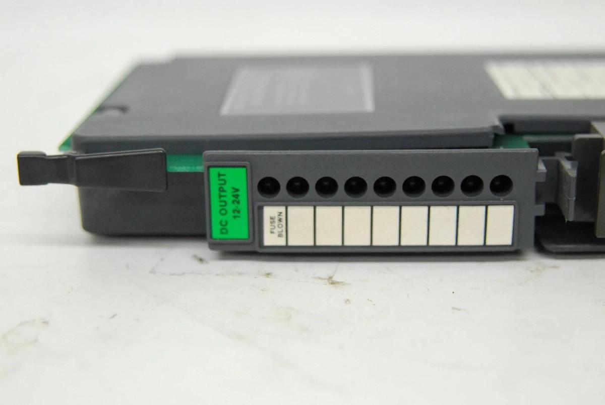 Used Allen-Bradley 1771-OB (12-24V) DC Output Module W/ Wire Arm 1771-WA
